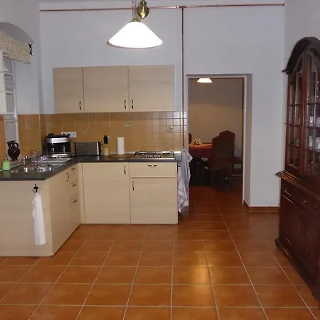 Guest house Vendeghaz A Ket Toronyhoz